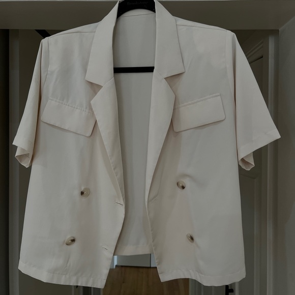 CREAM CROP BLAZER NWOT - Picture 1 of 3